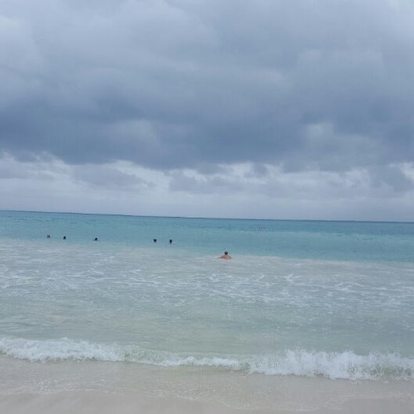 Meet your Posher, J - Picture 1 of 1